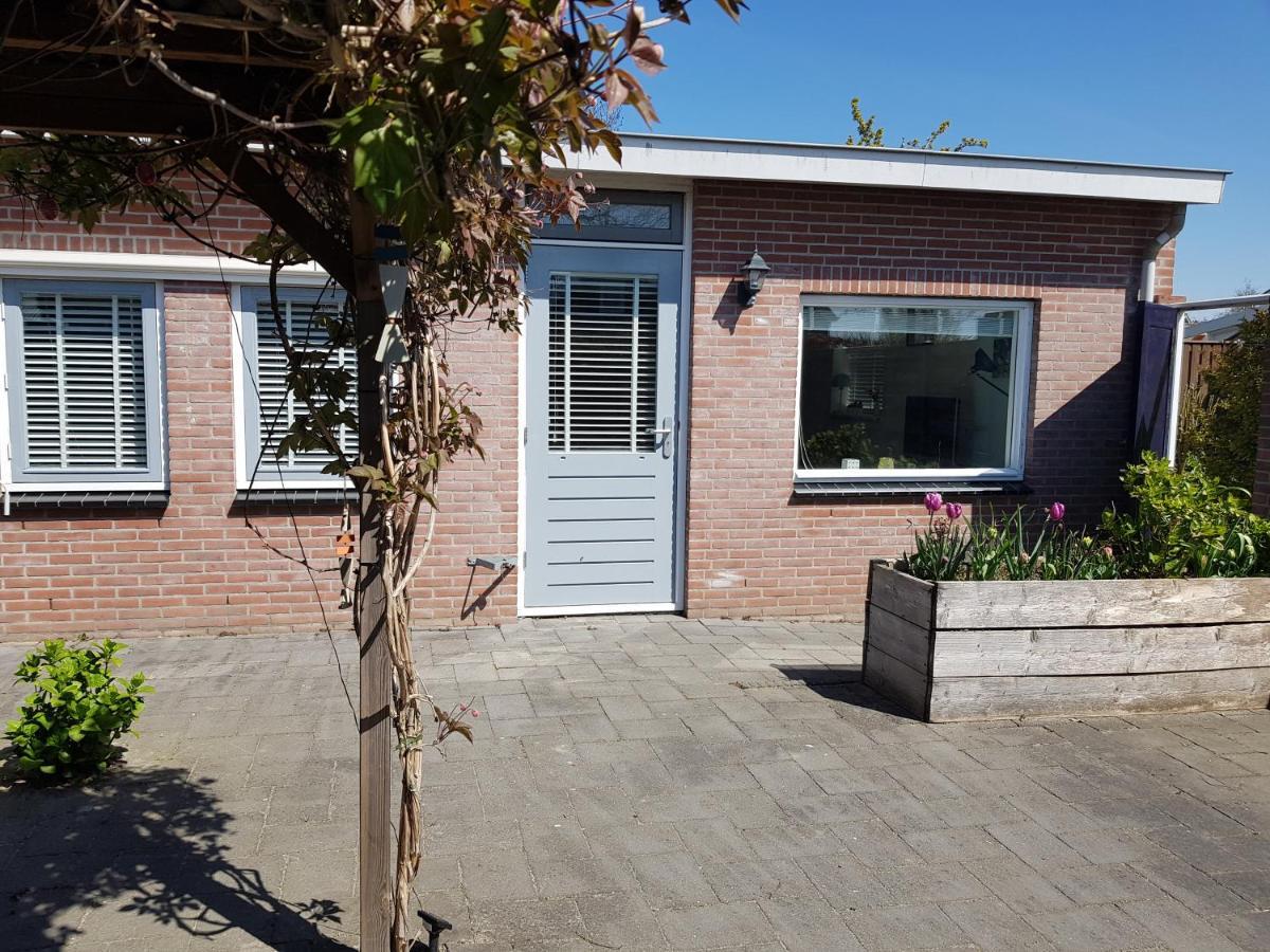 Solstice, Quiet Cottage In Bruinisse, Zeeland Zewnętrze zdjęcie